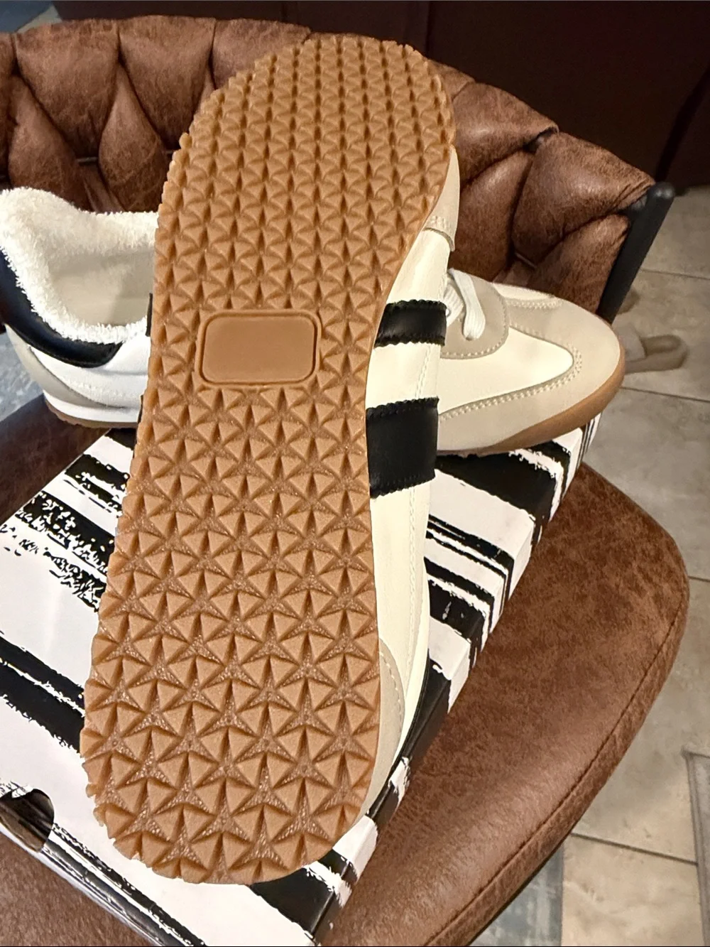Dolce Vita low profile
